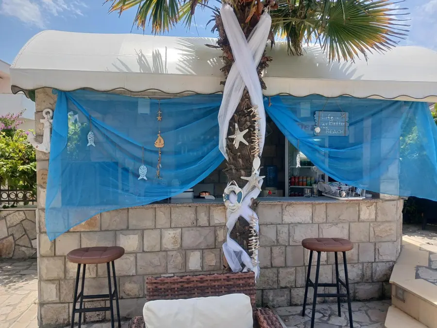 Seating at the pool bar